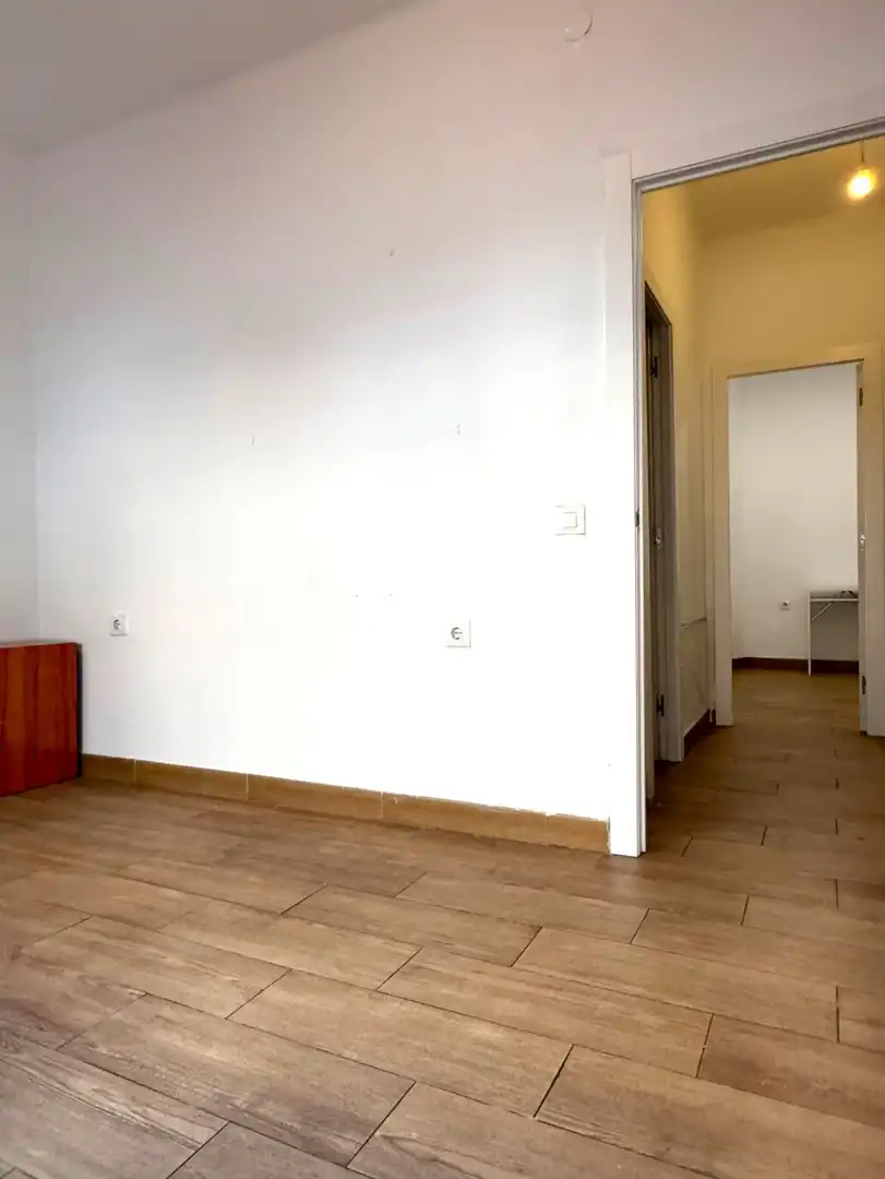 Ground floor for sale in Sant Boi de Llobregat  with Air Conditioner and Heating
