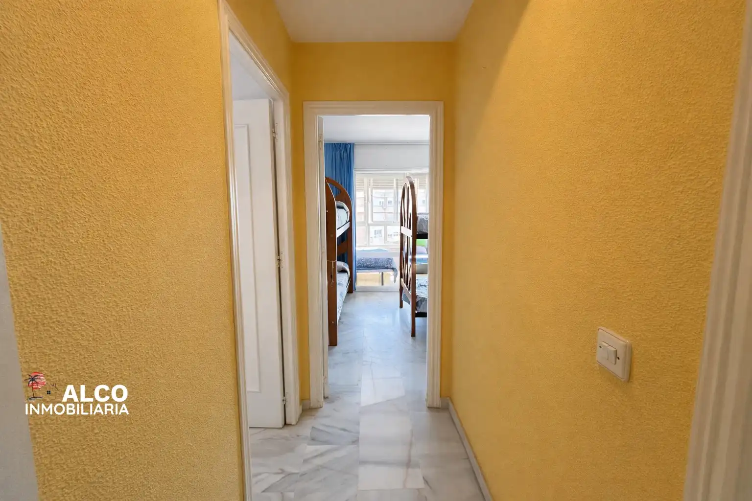 Piso en venta en Torrox con Terraza y Piscina