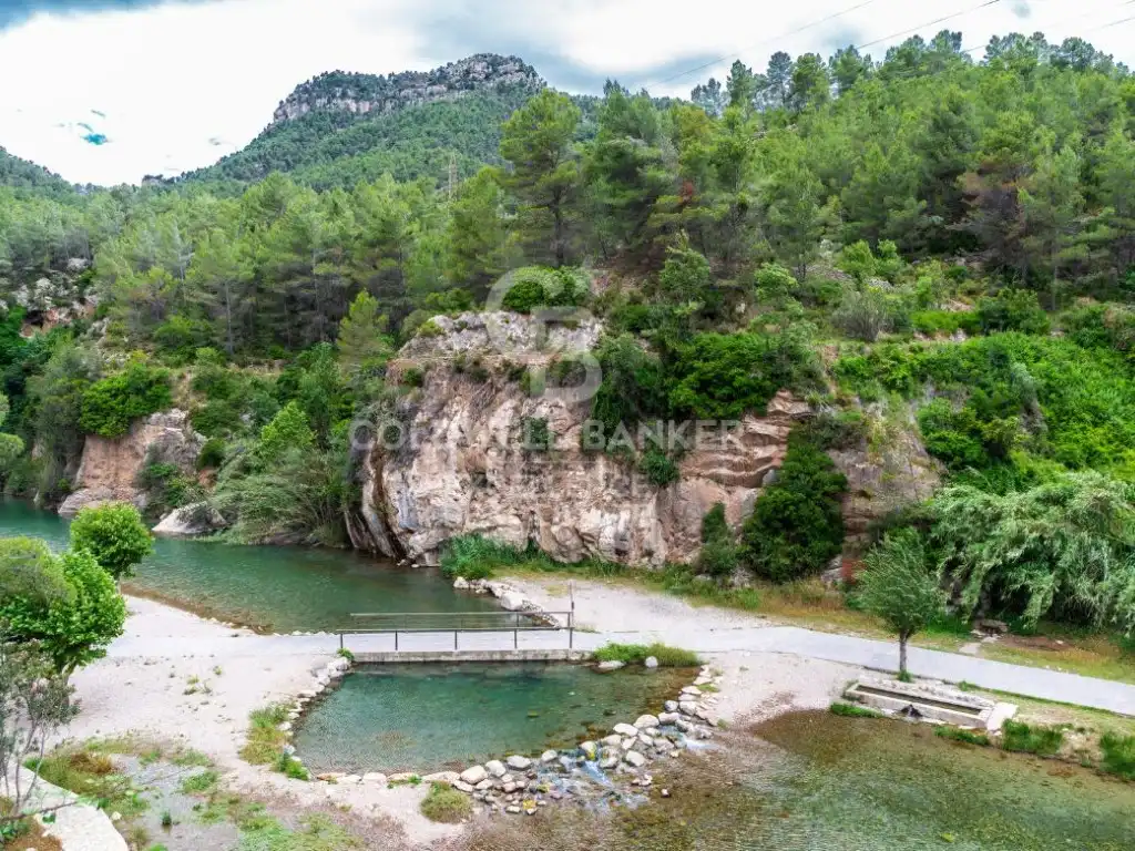 Houses for sale in Montanejos  with Terrace, Storage room and Balcony