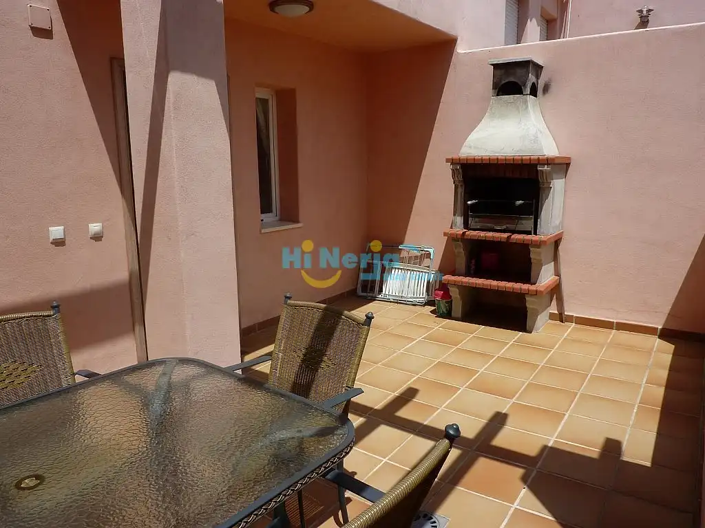 Terrassa de Àtic en venda en Nerja amb Jardí privat, Terrassa i Traster
