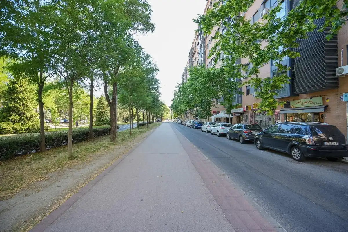 Vista exterior de Pis de lloguer en Madrid amb Aire condicionat, Calefacció i Terrassa