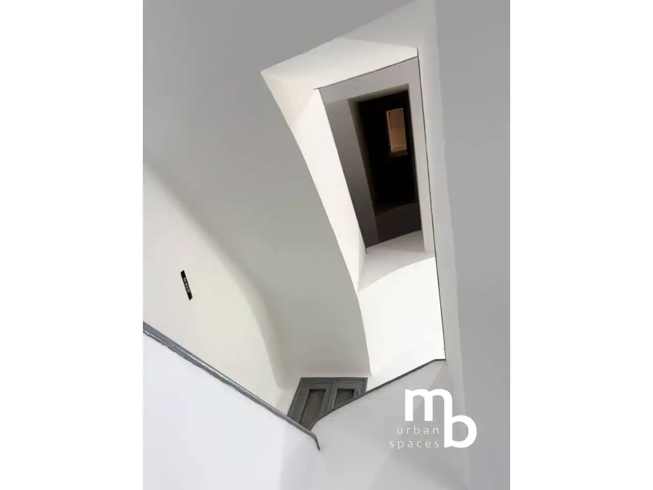 Flat for sale in Madrid  with Air Conditioner and Heating