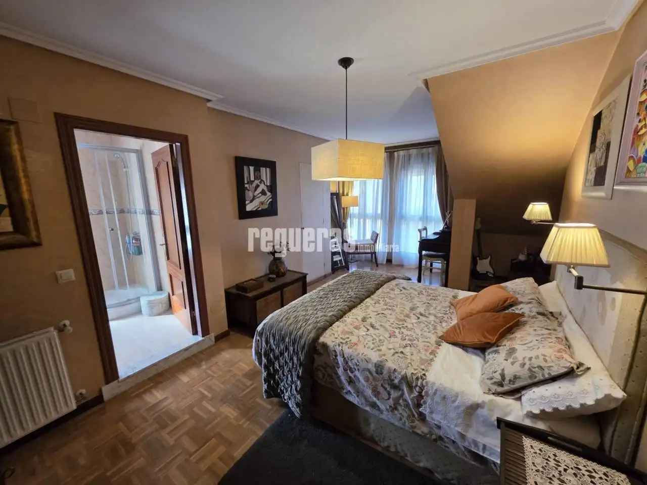 Duplex with lift for sale in Calle Fernández Corujedo, imagen 11