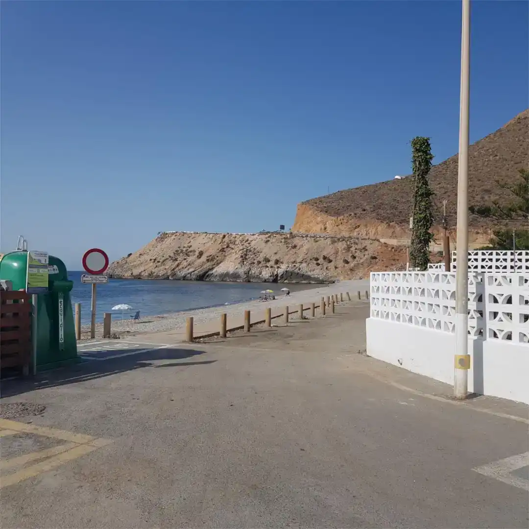Vista exterior de Casa o chalet en venta en Gualchos con Piscina