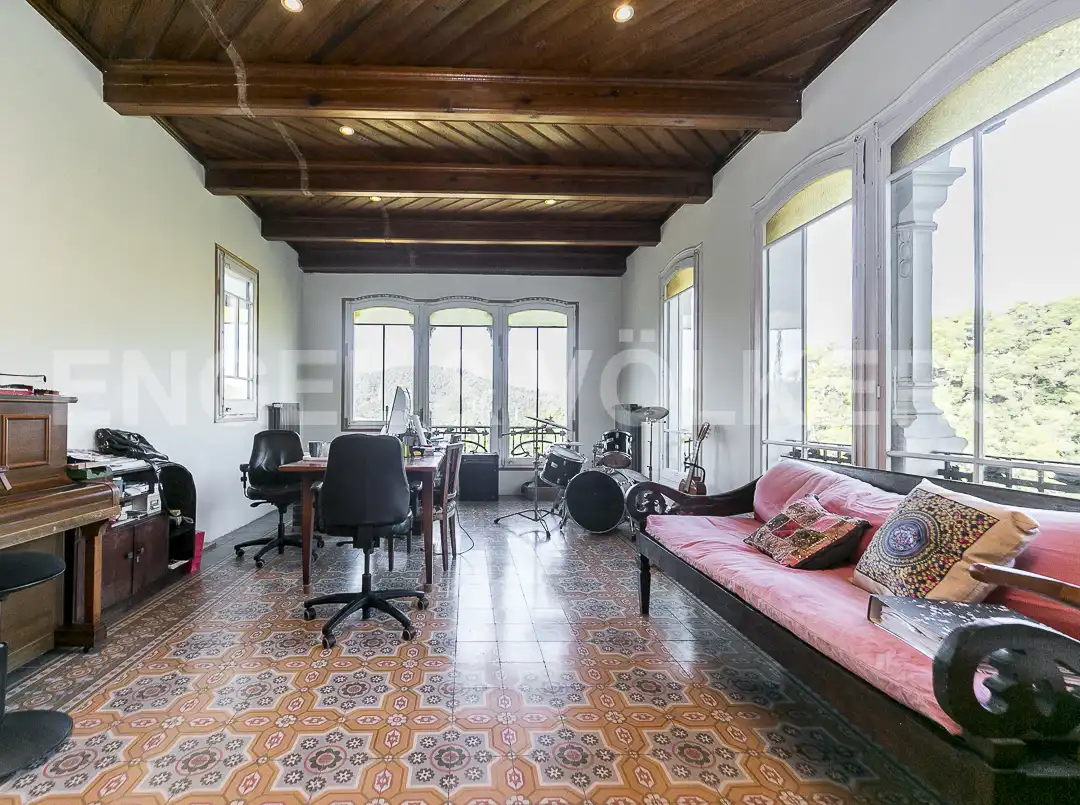 Wohnzimmer von Haus oder Chalet zum Verkauf in Barcelona mit Heizung, Terrasse und Abstellraum