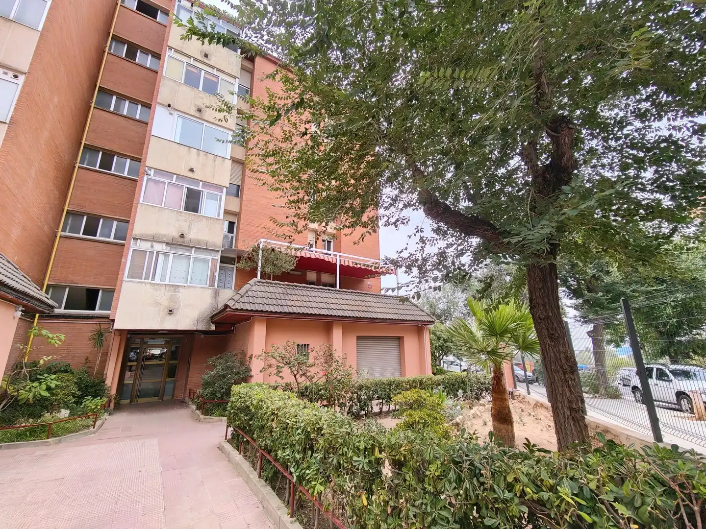 Vista exterior de Pis en venda en Tarragona amb Aire condicionat, Calefacció i Jardí privat