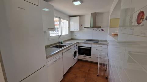 Foto 4 de Casa adosada en venda a Bahía Dorada, Estepona