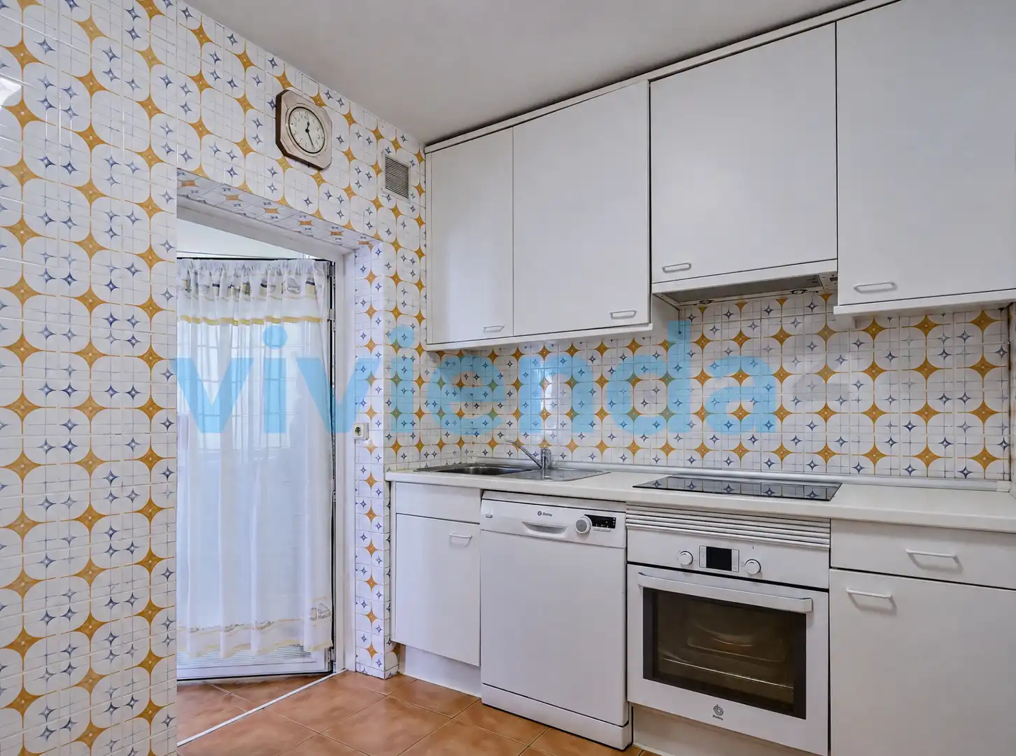 Flat with lift for sale in Melchor Cano, imagen 5