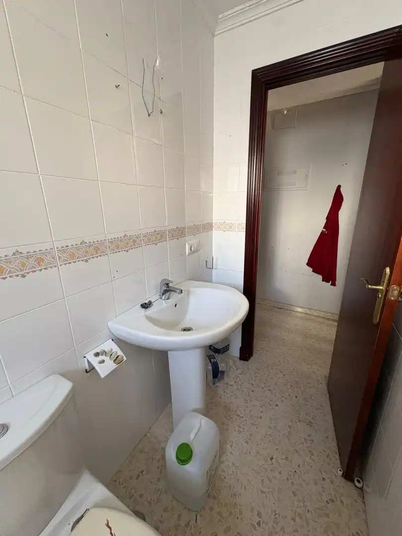 Bany de Pis en venda en San Fernando amb Balcó