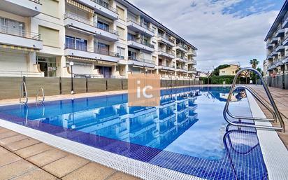 Piscina de Estudi en venda en L'Estartit amb Terrassa i Piscina comunitària