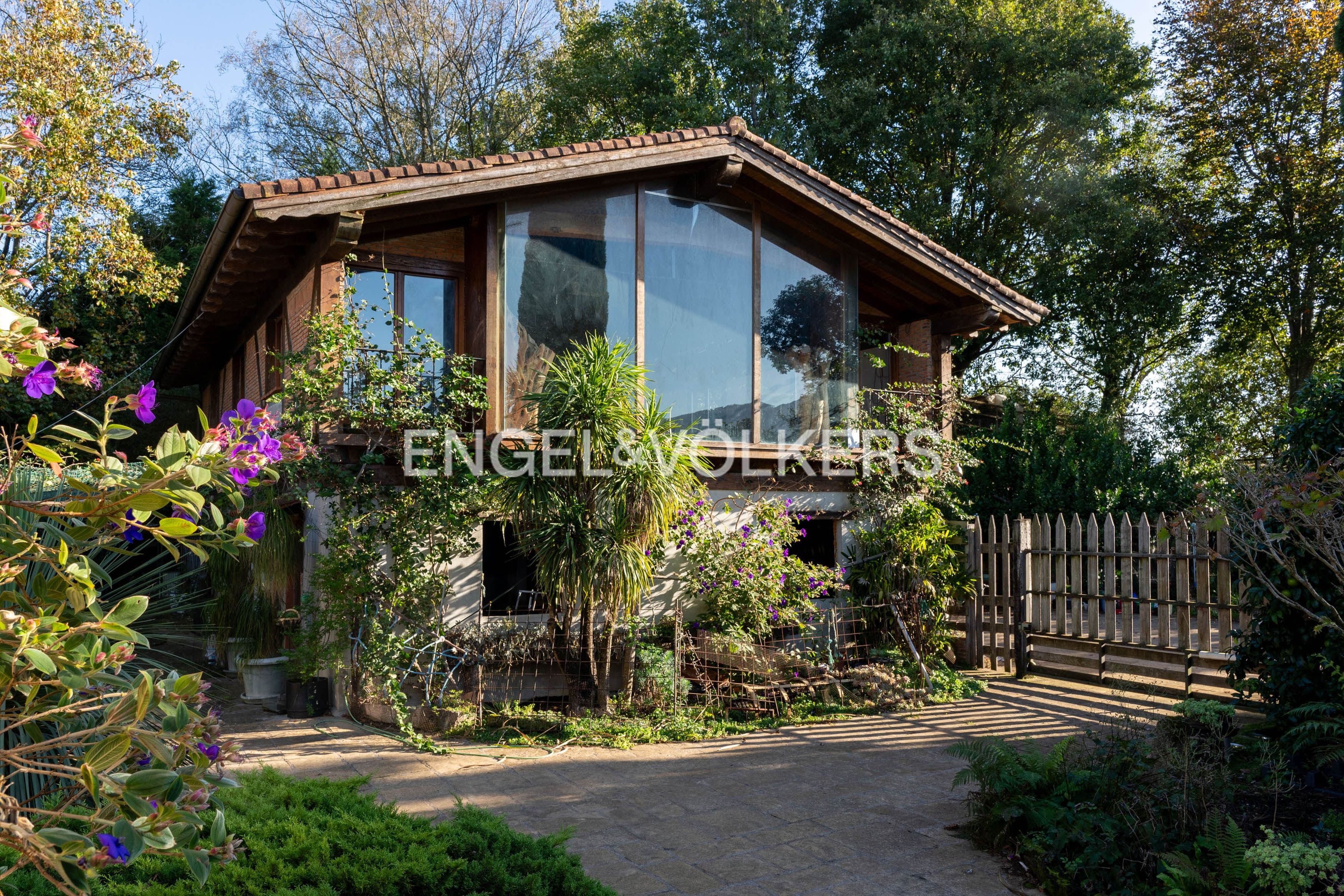 Exterior view of Country house for sale in Urnieta  with Heating, Private garden and Terrace