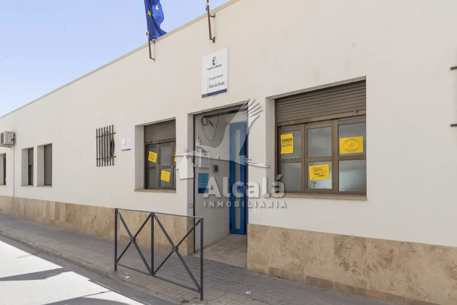 Außenansicht von Wohnung zum Verkauf in Ocaña mit Heizung, Privatgarten und Terrasse