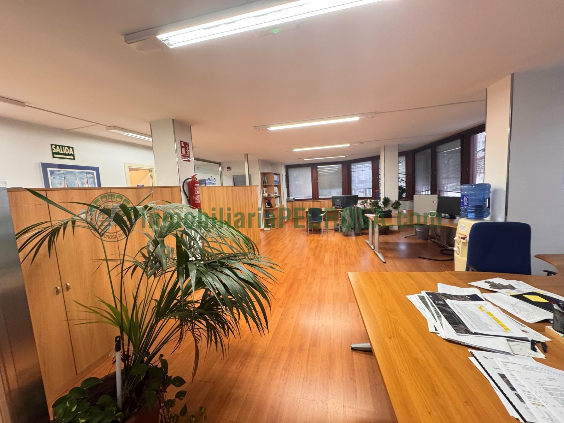 Office to rent in Pontevedra Capital   with Heating