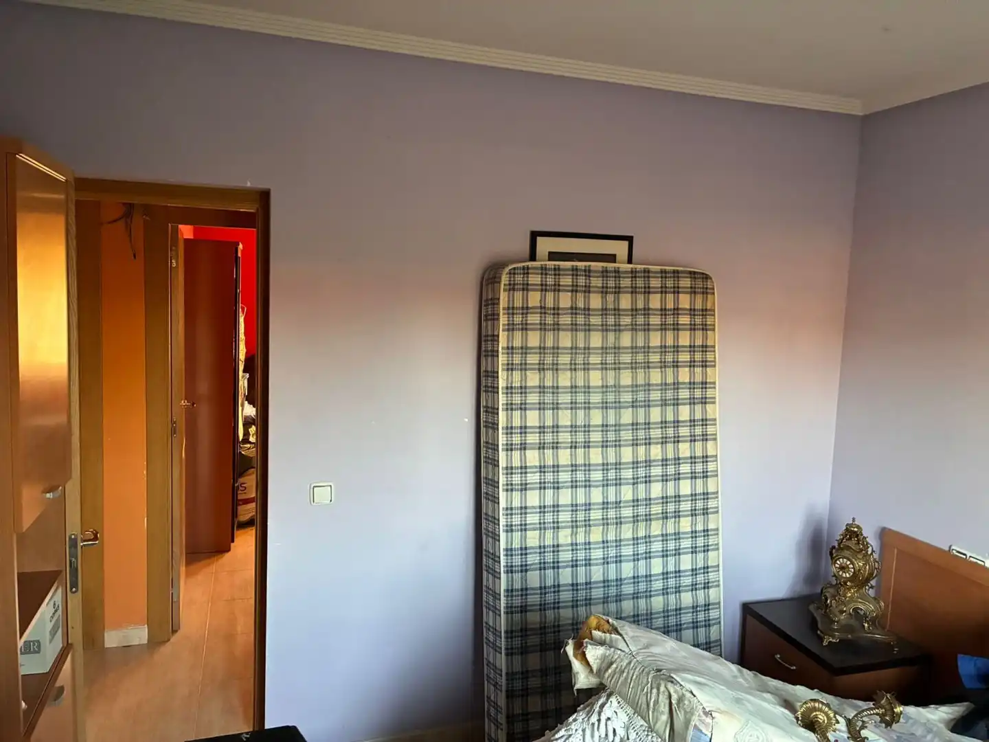 Dormitori de Casa o xalet en venda en Calvarrasa de Arriba amb Calefacció i Terrassa