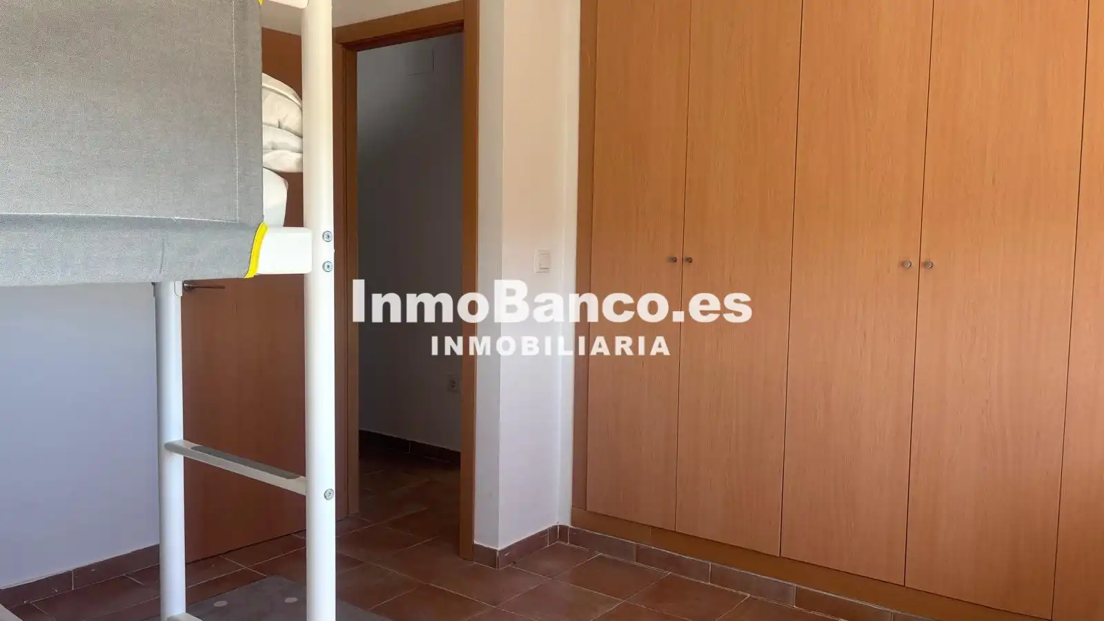 Houses for sale in Montserrat  with Private garden and Terrace