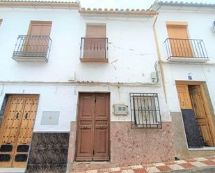 Exterior view of House or chalet for sale in Encinas Reales