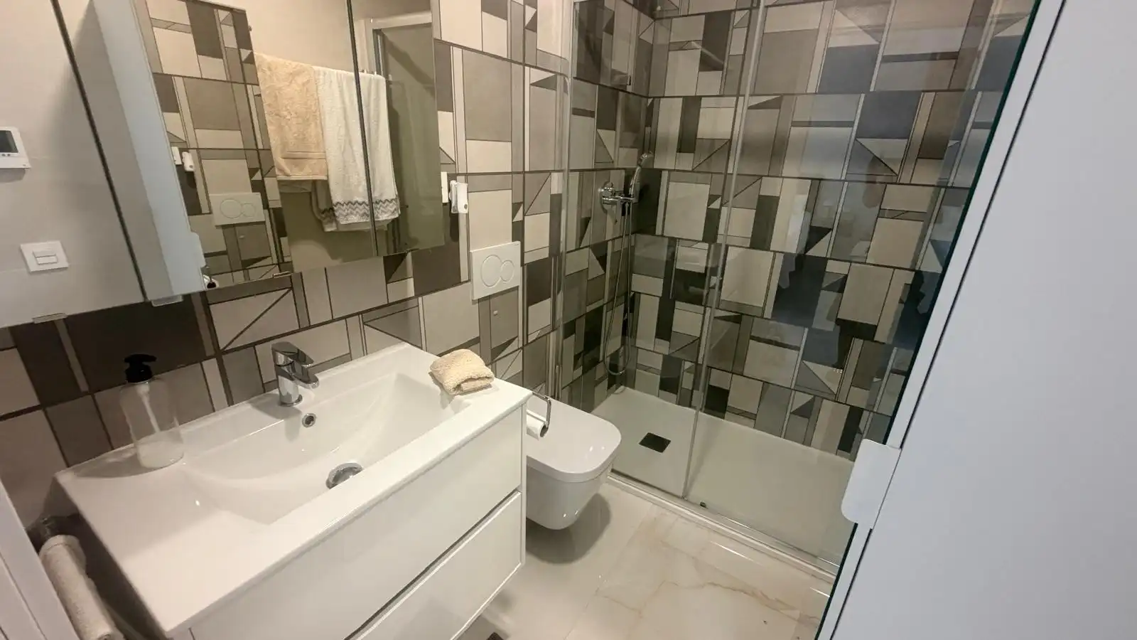 Apartamento con piscina en venta en Orihuela Costa, imagen 18