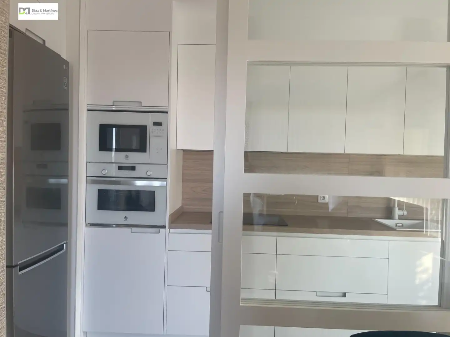 Kitchen of Flat for rent in León Capital   with Heating, Parquet flooring and Terrace