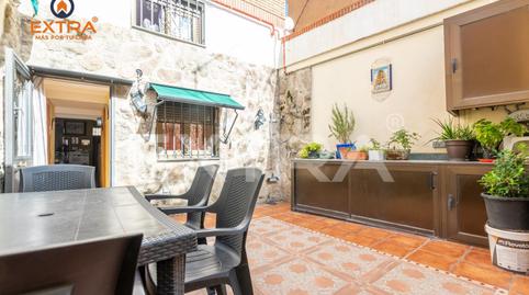 Foto 2 de Pis en venda a Calle Azucenas, Valdeacederas, Madrid