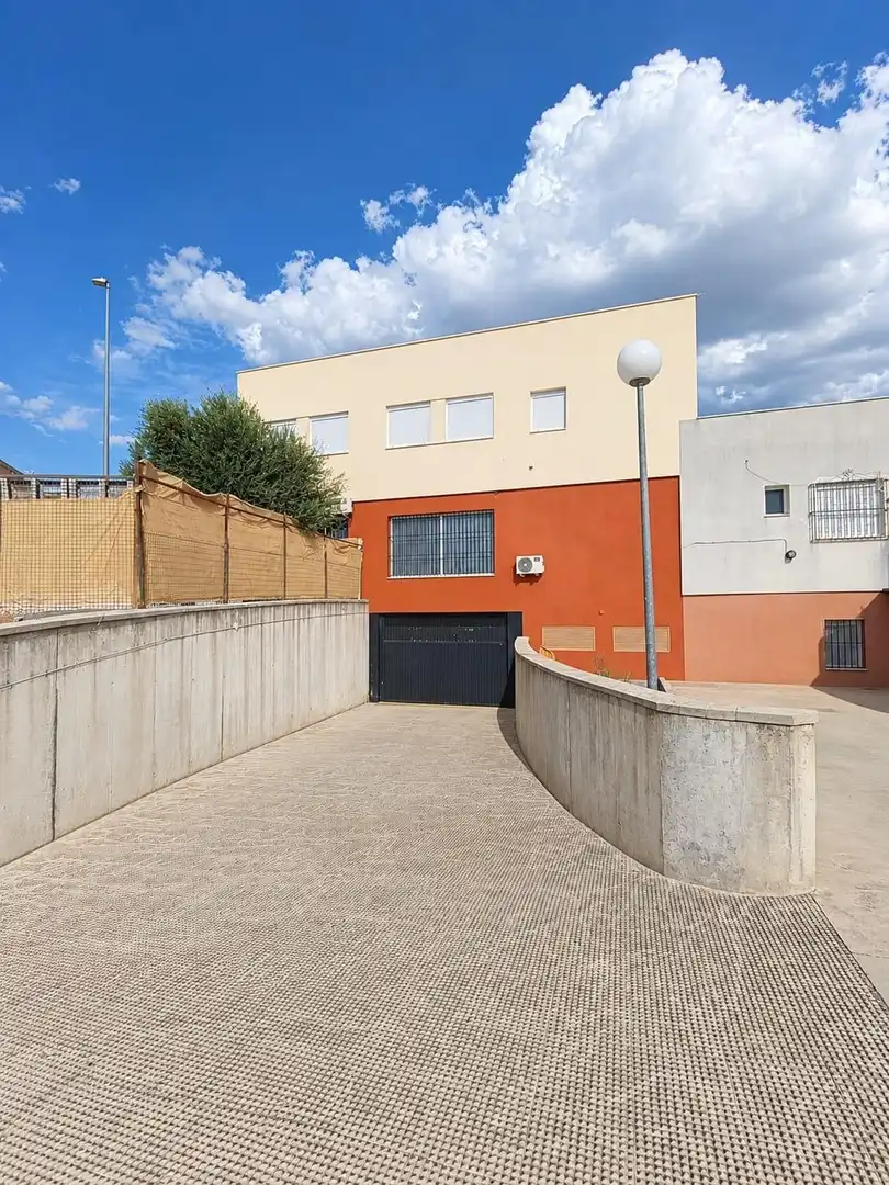 Houses for sale in Arahal, Sevilla
