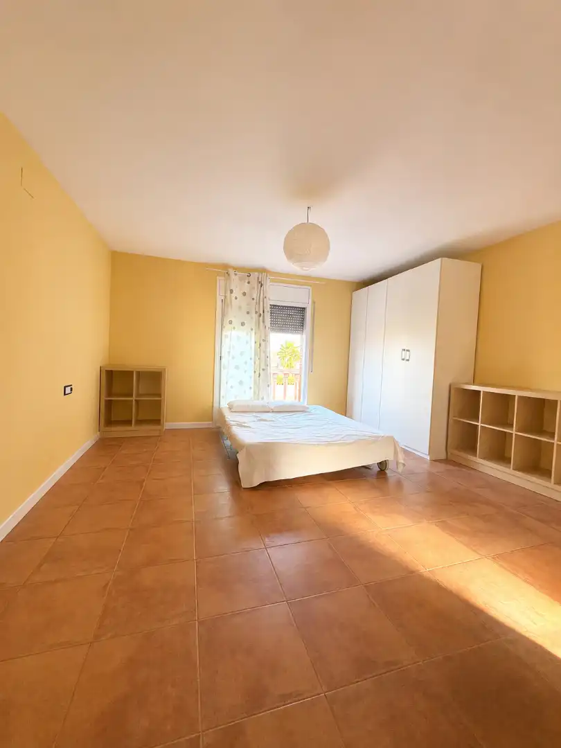 Habitación de Casa o chalet en venta en Rubí con Aire acondicionado, Calefacción y Jardín privado