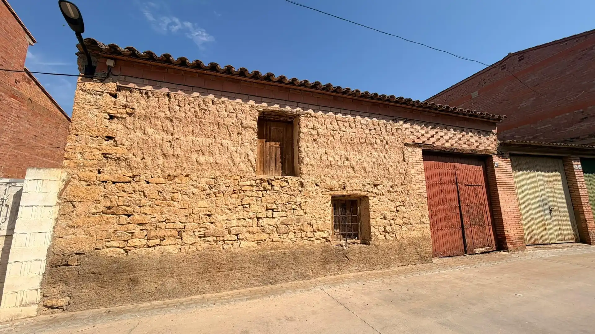 Vista exterior de Terreno en venta en Ontiñena