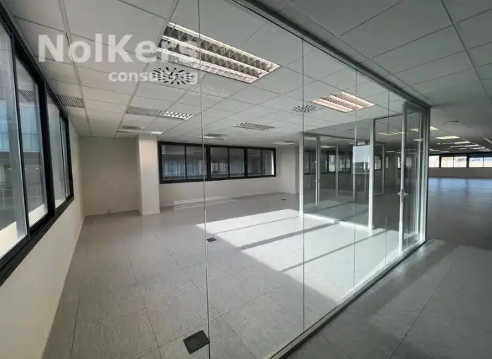 Office for rent in L'Hospitalet de Llobregat  with Air Conditioner and Heating