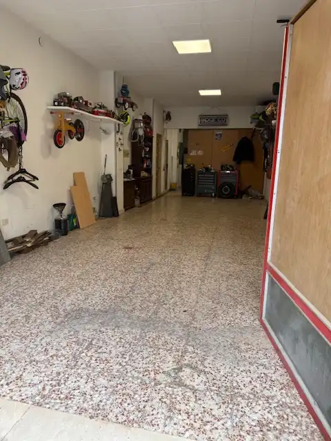 Gewerbefläche zum Verkauf in Carrer Onze, imagen 3