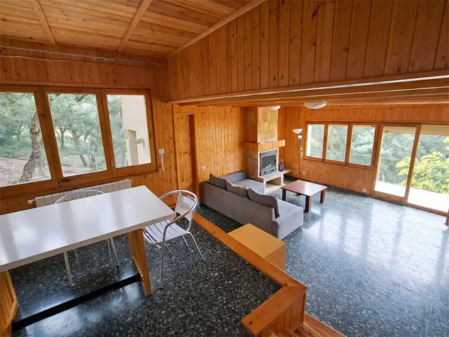 Sala d'estar de Pis en venda en Santa Cristina d'Aro amb Balcó