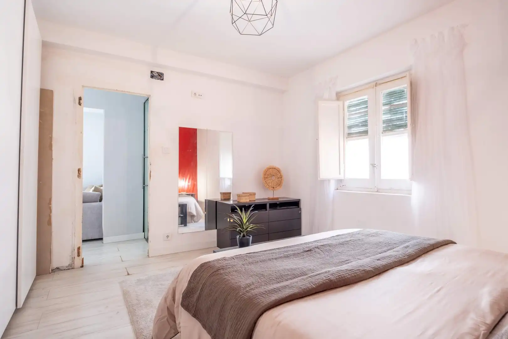 Bedroom of Flat for sale in Zaragoza