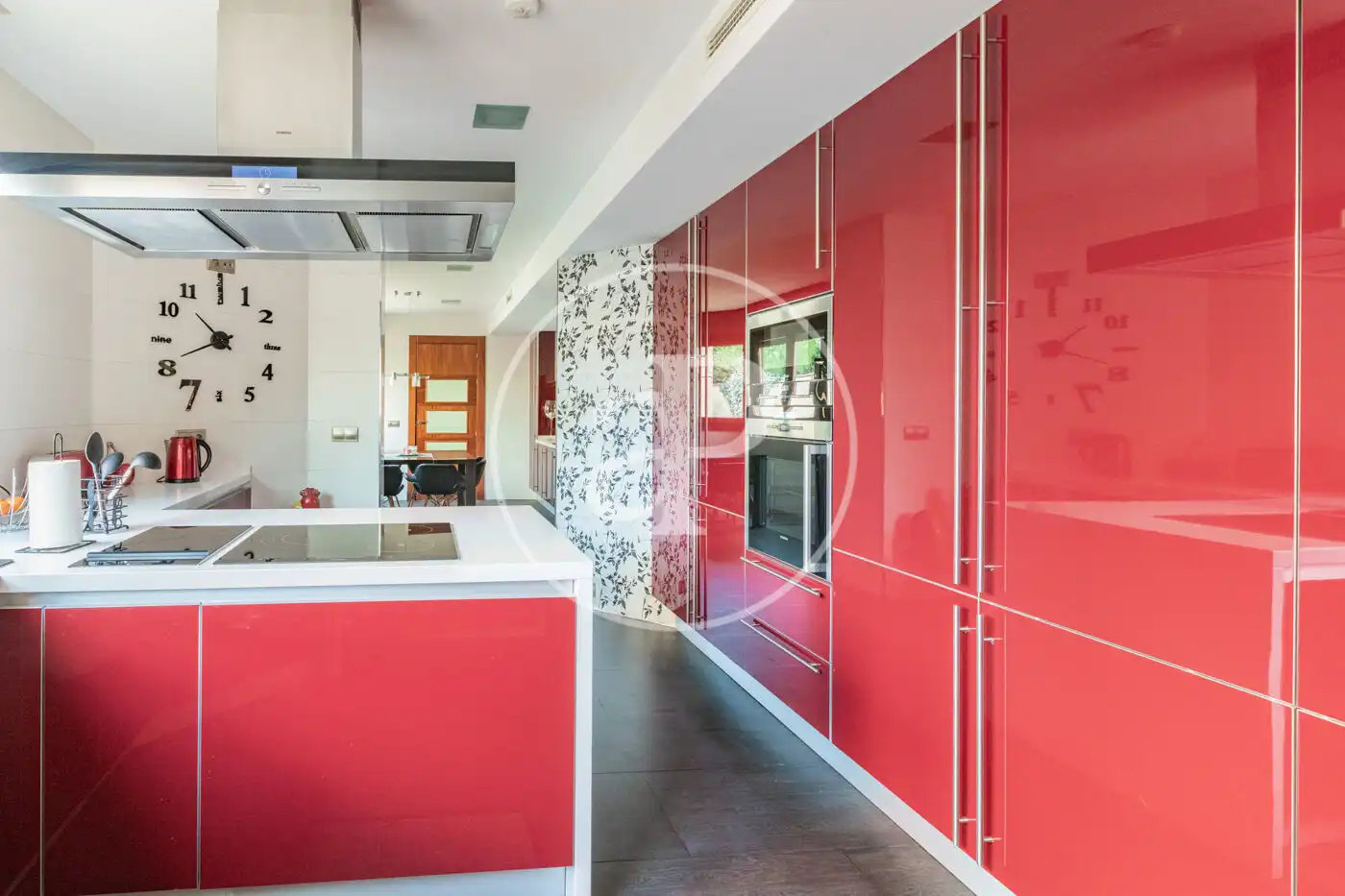 Cocina de Casa o chalet en venta en Madrid con Aire acondicionado, Calefacción y Jardín privado
