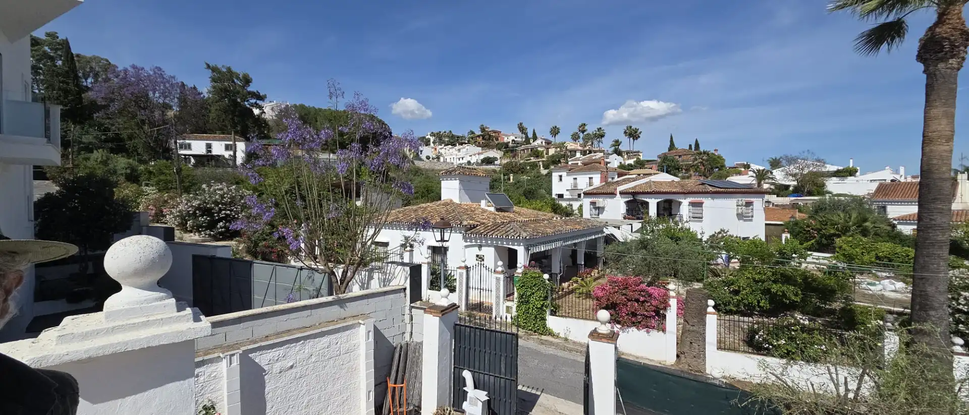 Exterior view of Houses for sale in Coín  with Air Conditioner, Private garden and Terrace