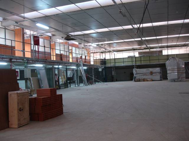 Nave industrial en Venta en Rejas
