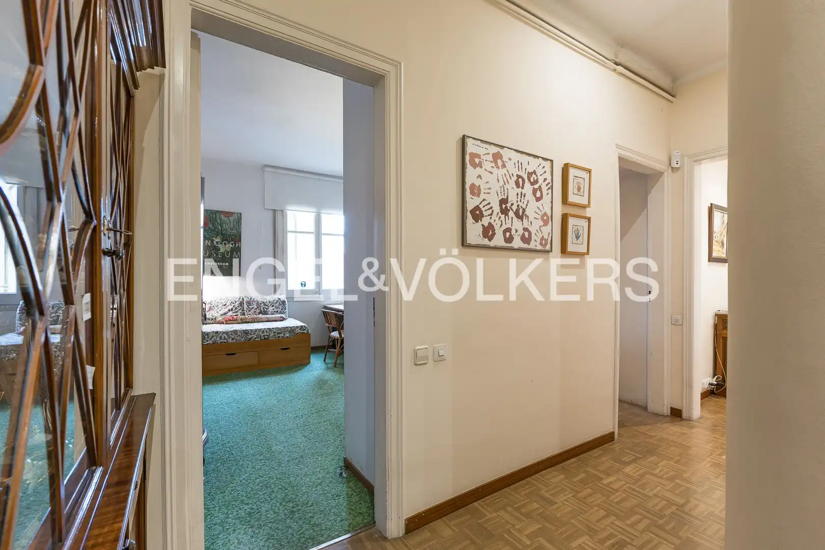 Flat for sale in Barcelona  with Heating and Parquet flooring