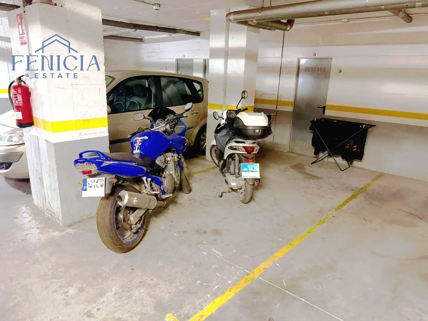 Parkplatz von Wohnung zum Verkauf in Almuñécar mit Klimaanlage und Abstellraum