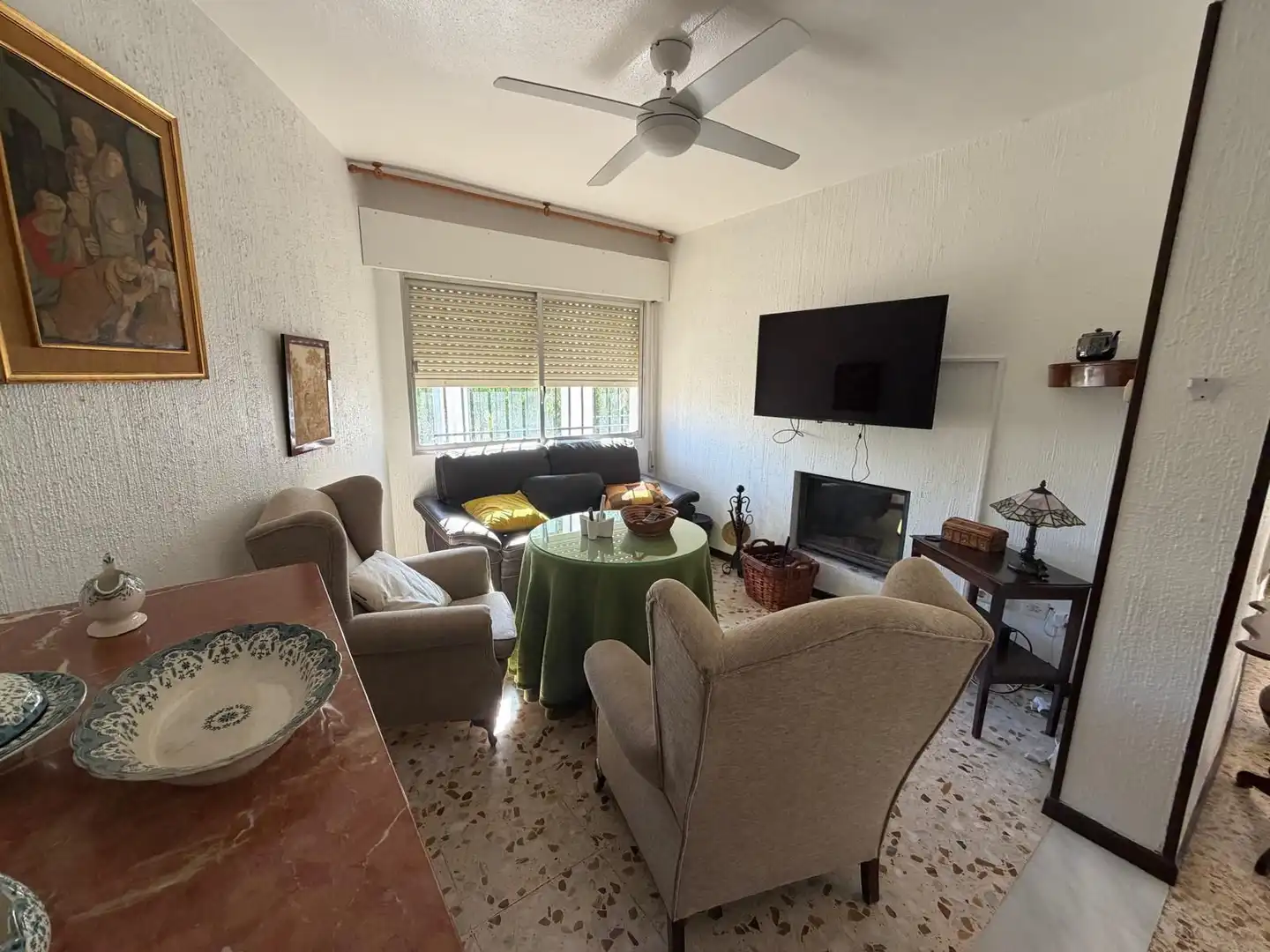 Sala d'estar de Casa o xalet en venda en El Ejido amb Aire condicionat, Jardí privat i Traster