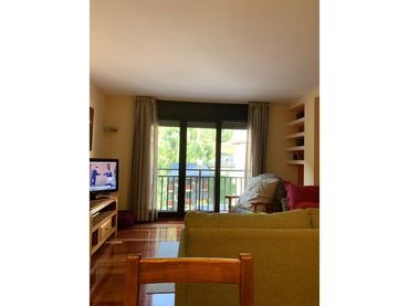 Apartament amb ascensor de lloguer a CG-5, 51-49