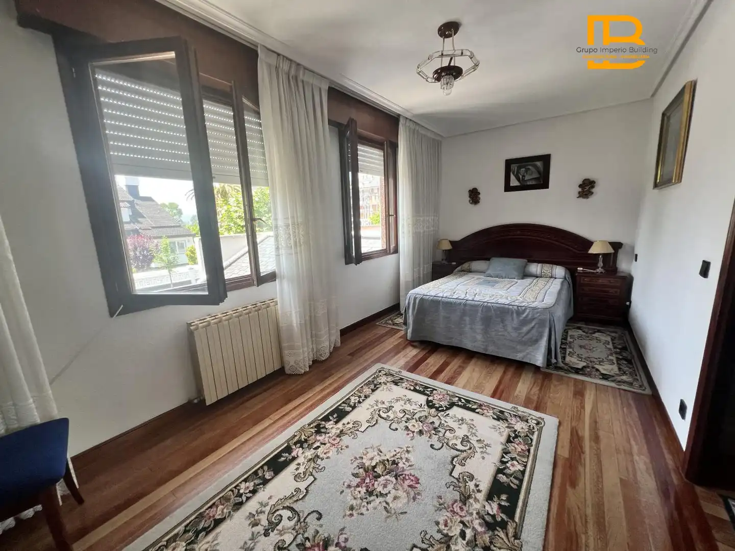 Dormitori de Casa o xalet en venda en Laredo amb Calefacció, Terrassa i Traster