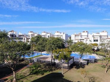 Apartament amb piscina en venda a La Torre Golf