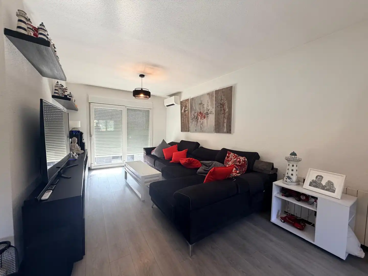 Living room of Houses for sale in Valdemorillo  with Air Conditioner, Heating and Private garden