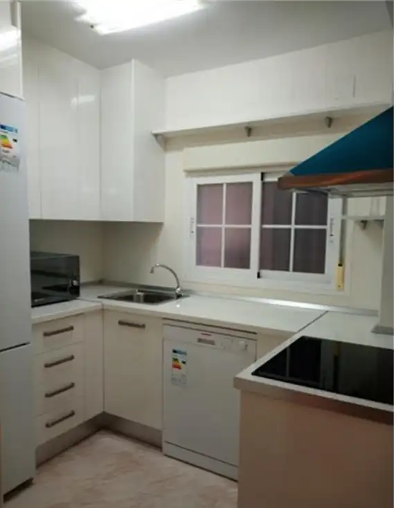 Kitchen of Ground floor for rent in Granada  with Furnished