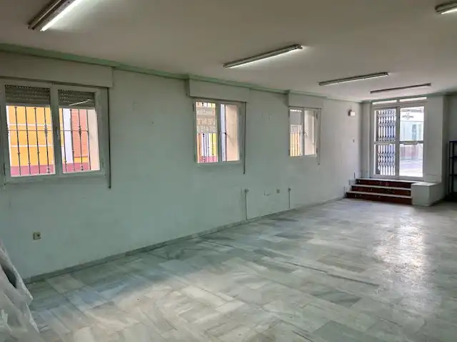 Commercial properties for sale in Almodóvar del Campo  with Air Conditioner