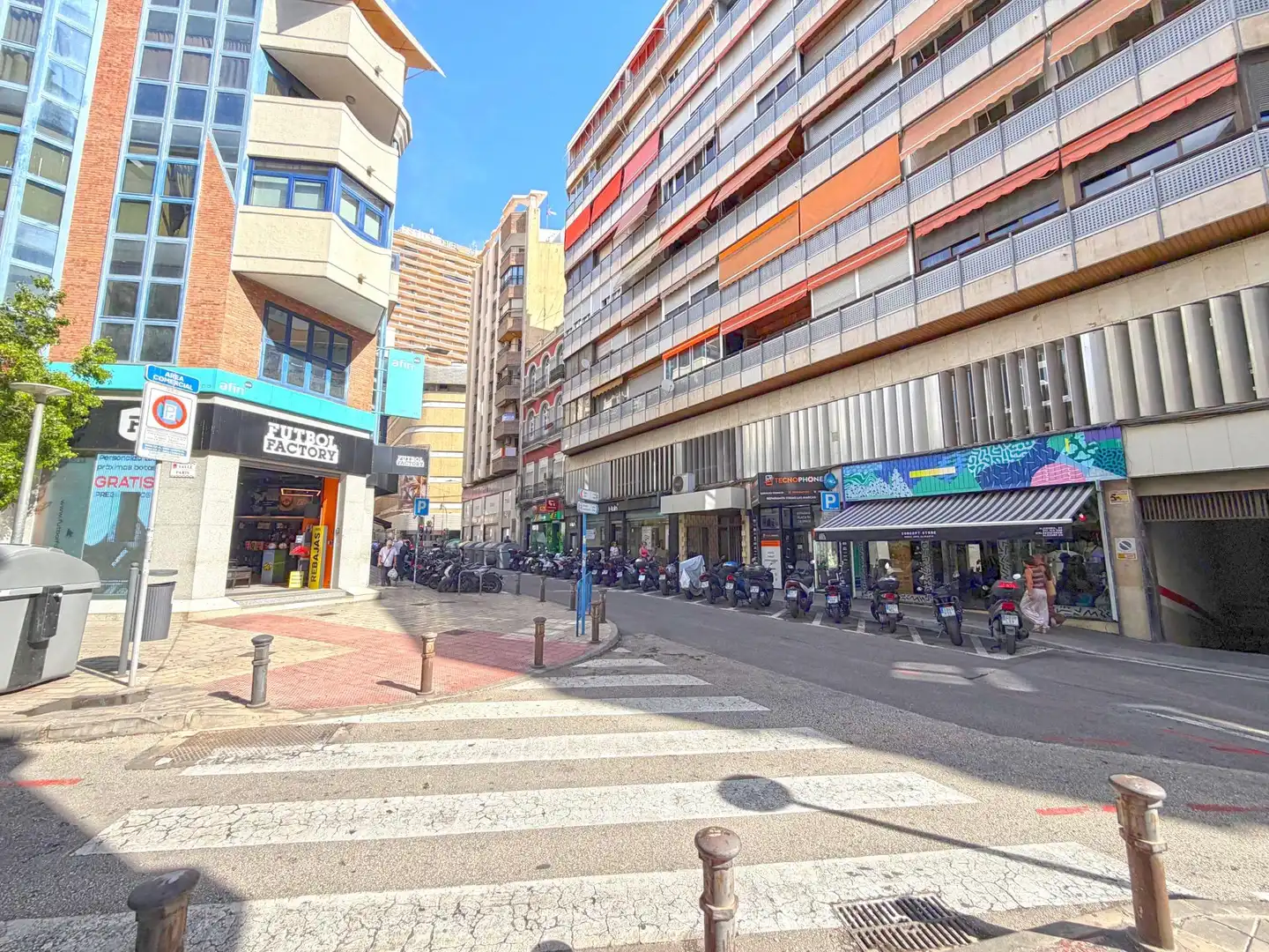 Vista exterior de Pis en venda en Alicante / Alacant amb Aire condicionat i Parquet