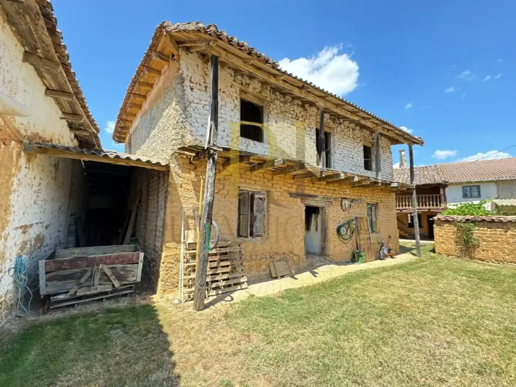 Casa o xalet en venda a Gradefes