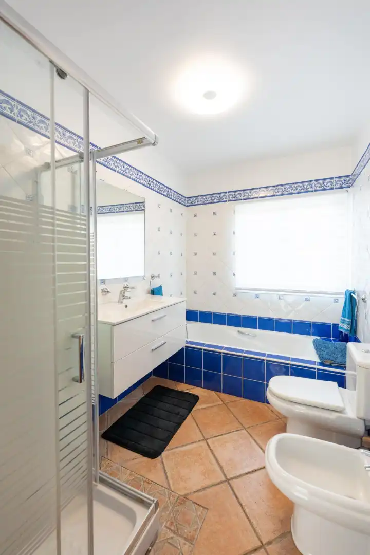 Bathroom of Houses for sale in San Miguel de Abona  with Air Conditioner, Private garden and Terrace