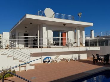 Chalet con piscina en venta en El Palmeral
