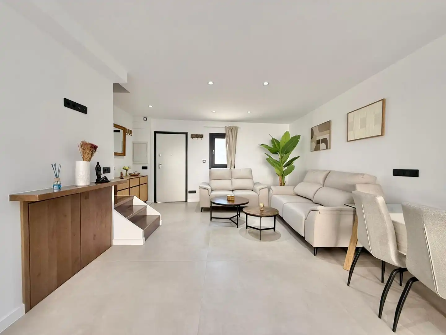 Sala de estar de Casa adosada de alquiler en  Palma de Mallorca con Aire acondicionado, Calefacción y Jardín privado