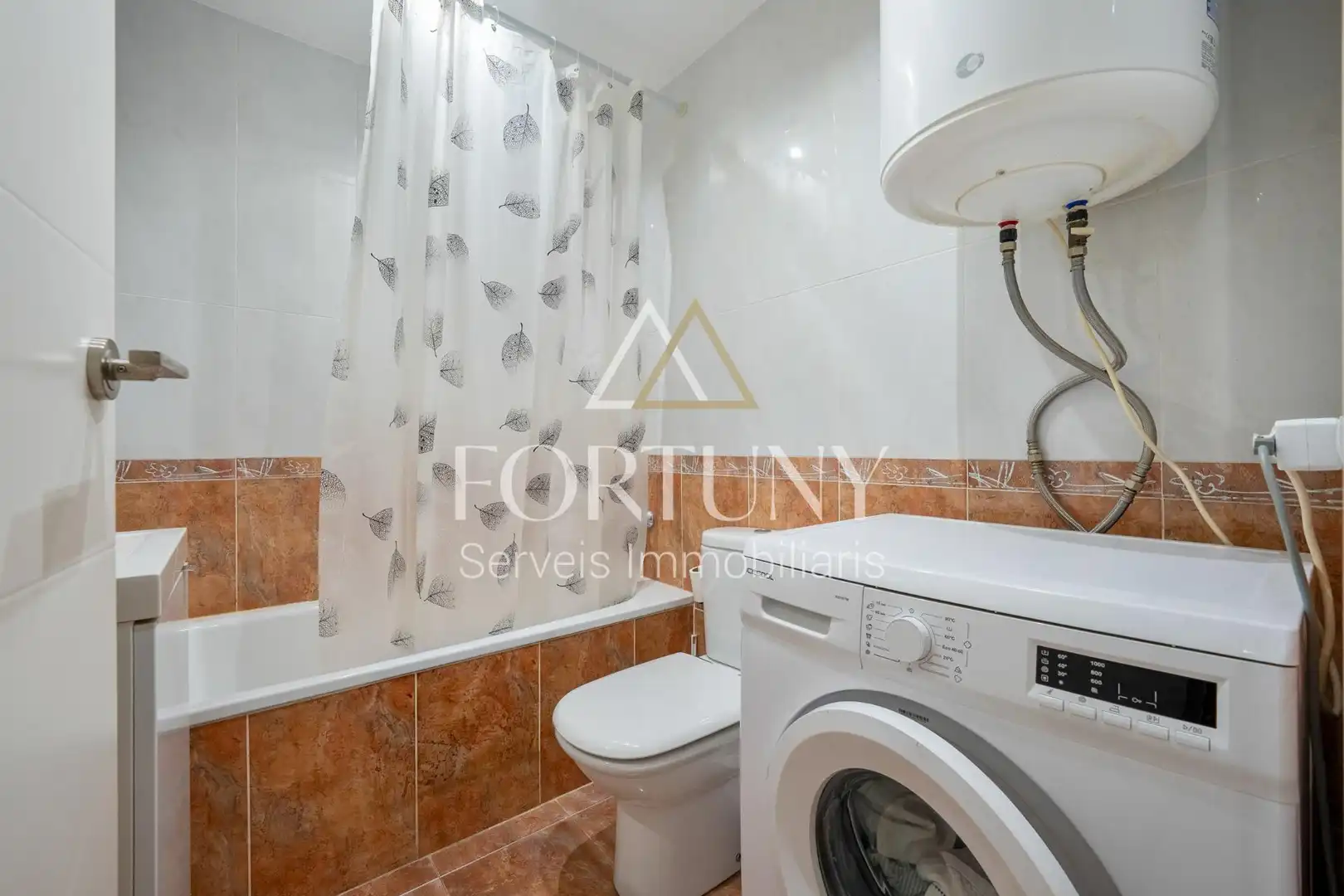 Baño de Piso en venta en La Selva del Camp con Calefacción