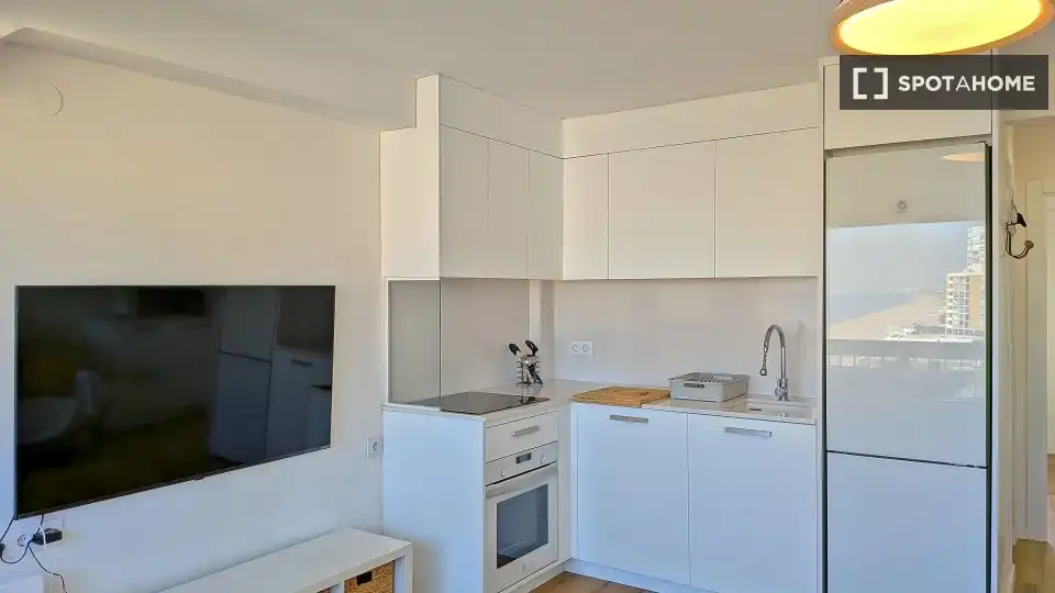 Küche von Wohnung zur Miete in Valencia mit Klimaanlage, Heizung und Möbliert