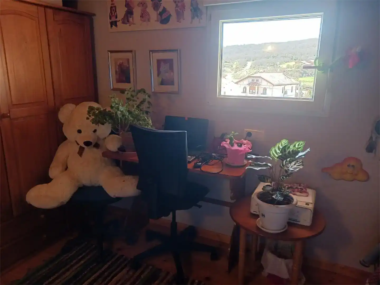 Sala d'estar de Casa o xalet en venda en Olmos de Ojeda amb Jardí privat, Traster i Moblat